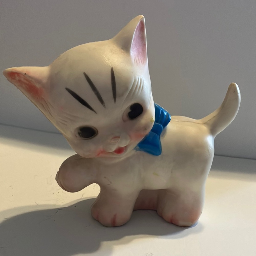 Vintage 1950's The Sun Rubber Company Ruth E‎ Newton Squeaky Toy Kitten / Cat